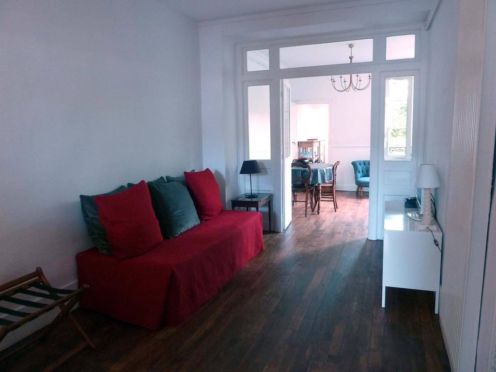 Les Carres Apartment Versailles